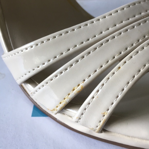 NEW Call It Spring Warlow Heels - Picture 7 of 7